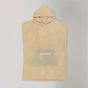 O&E YOUTH HOODED PONCHO - BEIGE