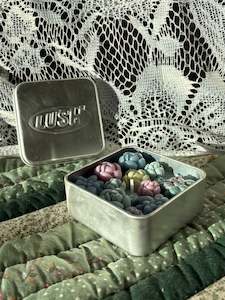 Unique Candles: Scented tin candle