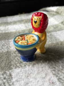 Ceramic Candles: Mini lion candle