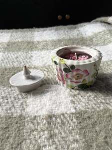 Upcycled ceramic candle