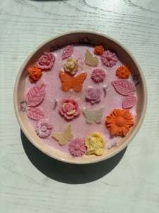 Gifts Under 50: Scented candle