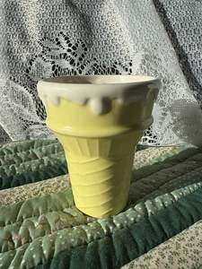 Upcycled dessert candle