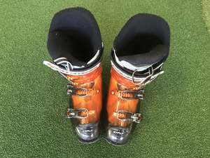 Skiing: Rossignol Exalt 25.5cm Ski Boots