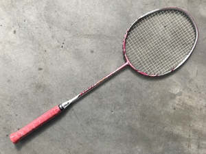 Badminton: Yonex NanoRay 400 Badminton Racket *Like New*