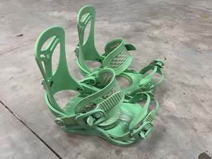 Union Rosa Small Snowboard Bindings