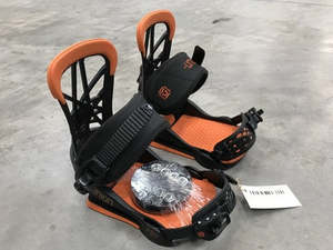 Snowboard Bindings: Union Small Snowboard Bindings *Like New*