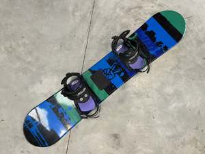 Snowboards With Bindings: Millennium Three 140cm Snowboard With M3 Bindings *Excellent Condition*