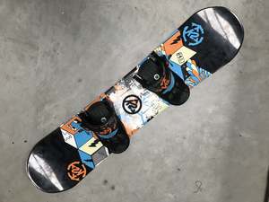 K2 Junior 110CM Snowboard With Bindings *Excellent Condition*