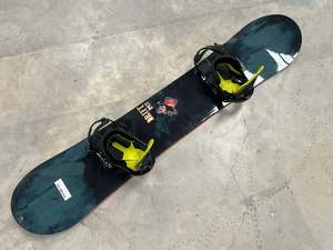 Salomon Drift Rocker 152cm Mens Snowboard With Bindings *Excellent Condition*