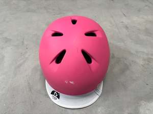 Ski Accessories: Bern Nina Zip Mold Helmet *Excellent Condition*