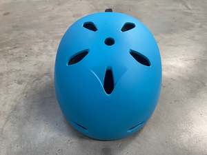 Ski Accessories: Bern Snowboard Helmet *Excellent Condition*