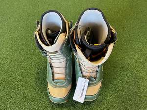 Snowboard Boots: Burton Ruler 26cm US8 Snowboard Boots with Speed Lacing