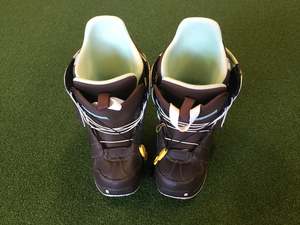 Snowboard Boots: Burton Mint 25cm US8 Snowboard Boots with Speed Lacing *Excellent Condition*