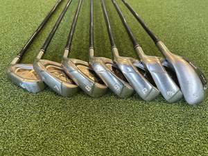 Golf: Bridgestone Tour Stage ViQ CL 6-9,&nbsp; Pw, P/S, Sw Ladies Iron Set