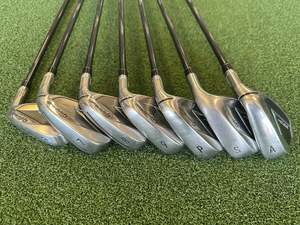 TaylorMade Stealth 6-9, Pw, Aw, Sw Iron Set