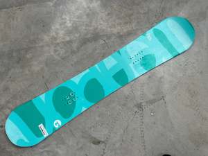 Snowboards Without Bindings: K2 WorldWide Weapon 152cm Twin Snowboard