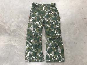 Snowboards: Arg Women's Green Pattern Snow Pants *Excellent Condition*