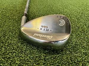 Wedges: Cleveland 588 RTX 2.0 58° Wedge