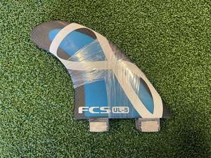 Surfboards: FCS UL-5 Blue/Black Small Surfboard Fins *Excellent Condition*