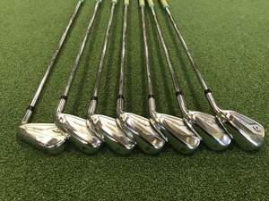 2025 Callaway Elyte 5-9,Pw, Aw Iron Set *Excellent Condition*