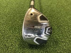 Fairway Woods: Titleist 909F2 18.5° 5 Wood