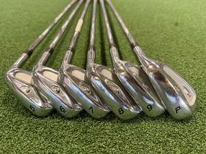 Iron Sets: 2010 TaylorMade R9 Forged 5-9, Pw Iron Set