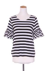 50 Off Sale: CHARLO - Gingham sleeve stripe top! 8-10