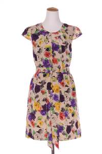 50 Off Sale: KATE SPADE - Floral print dress! 10