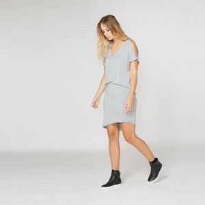 50 Off Sale: MOOCHI (NZ) "Vivid" tuck detail dress! 12