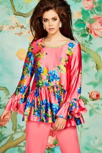 25 Off Sale: TRELISE COOPER "Acts of kindness" silk satin top! 12