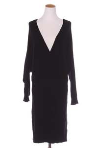 21 04 26: SASS - Cross over rib knit dress! 18