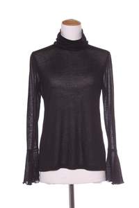 25 Off Sale: REPERTOIRE (NZ) "Moments" flare sleeve polo top!