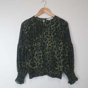 Tops: Ivy + Jack Blouse - Size 6