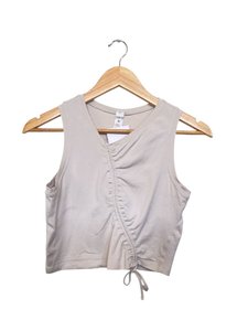 Lulu Lemon Crop Top - Size 4(8) (Marked)