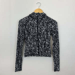 Lulu Lemon Jacket - Size 2(6)