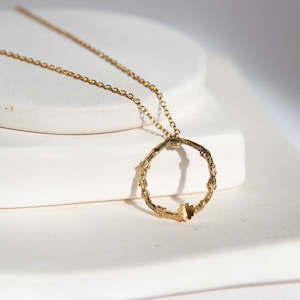 Natalie Salisbury: Wreath Briar Necklace