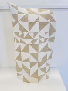 Lynette Hirst: Tall Mountain