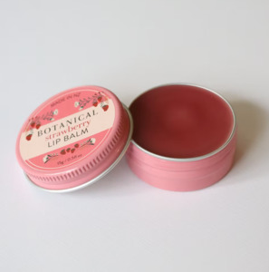 Bath Body Auto: Strawberry Lip Balm