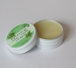 Bath Body Auto: Mint & Vanilla Lip Balm