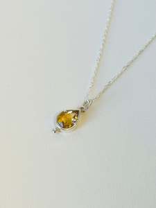 Topaz and sterling silver pendant