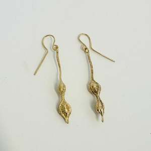 Kowhai Earrings - Gold