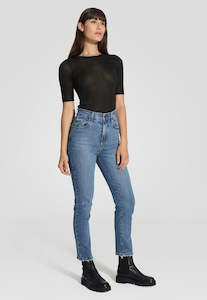 NOBODY Frankie Jean Floating