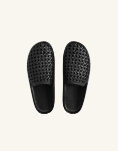 Freedom Moses: FREEDOM MOSES Clog - Kieff Black