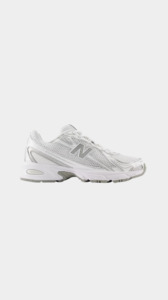 New Balance: NEW BALANCE 740 Sneaker - White / Metallic Silver