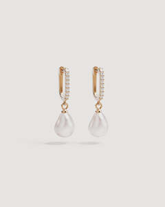 BY CHARLOTTE Love With Grace Lab-Grown Diamond Pearl Hoops - 18k Gold Vermeil
