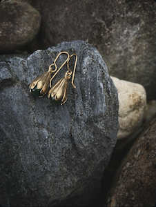 Jewellery Nz Earrings Redmanuka 1: Pounamu Jade Blossom Gold Earrings | nz jewellery | redmānuka