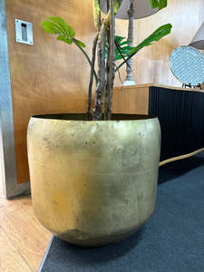 Accessories: Cairo Brass Urn Small