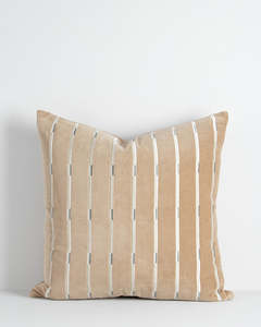 Baya: Eden Cushion Barley  55x55cm