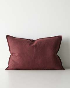 Como Cushion Garnet 40 x 60cm