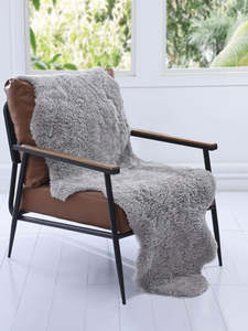 Linen Homewares: NZ Short Wool Rug, Double, Pebble